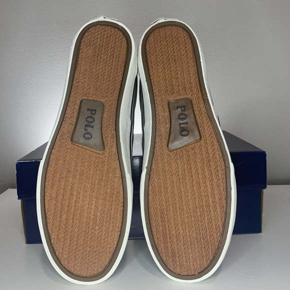 Thorton Canvas Low-Top Sneaker - Picture 3 of 3